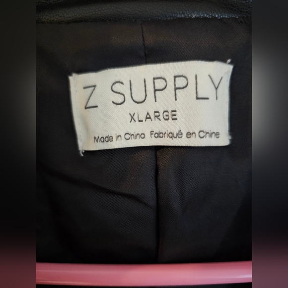 Z SUPPLY • Black Vegan Leather Jacket • Size XL - Picture 6 of 6